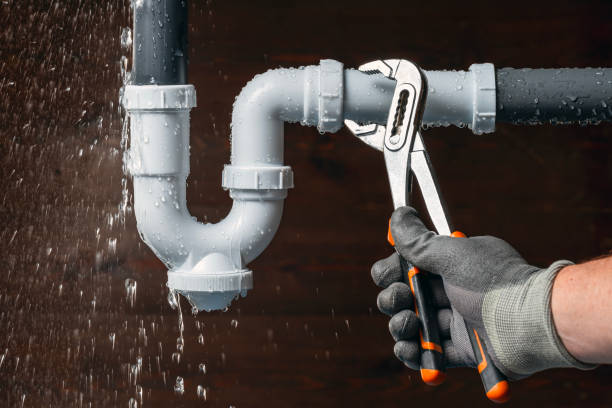 Professional Pipe Repair technician working in Port Jefferson Station, NY